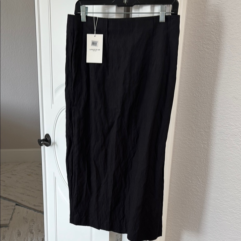 Lafayette 148 New York Elegant Black Skirt Size 8